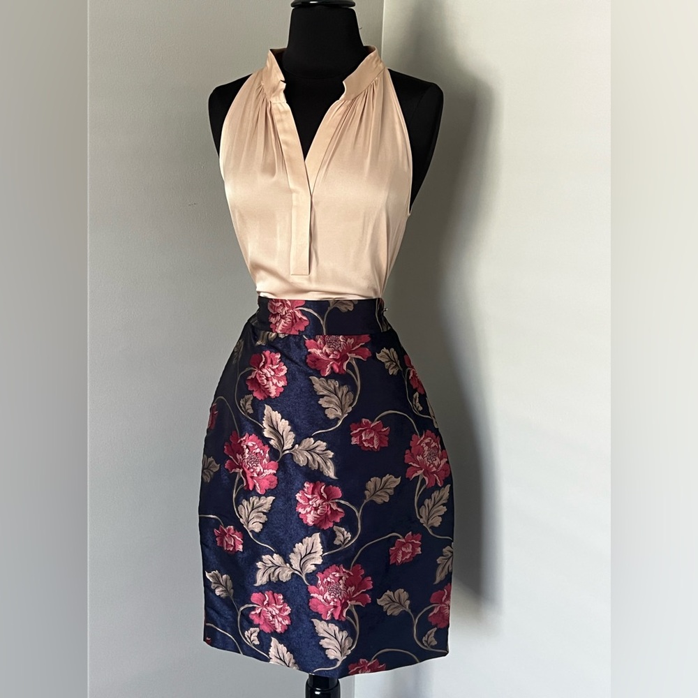 Ann Taylor Navy Floral Jacquard Pencil Skirt